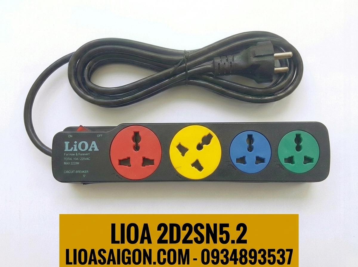 Ổ Cắm LiOA 2D2SN5.2 (4 Lỗ Kết Hợp - 5m) Nắp Che An Toàn